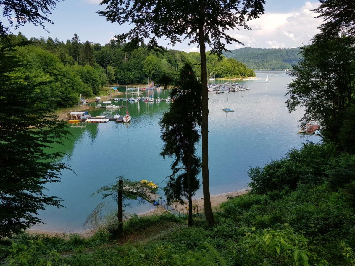 Caloroczne Domki Nad Zatoka Polańczyk Exterior foto